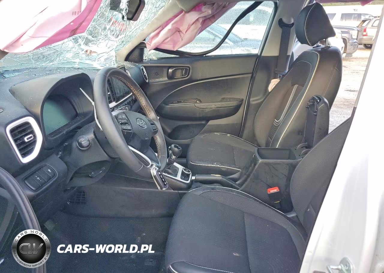 2026 Hyundai Venue Sel VIN:KMHRC8A37TU436889 - 7