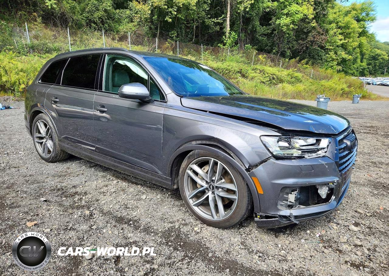 2018 Audi Q7 VIN:WA1VAAF71JD036085 - 4