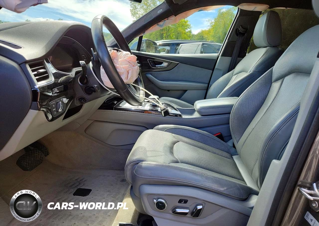 2018 Audi Q7 VIN:WA1VAAF71JD036085 - 7