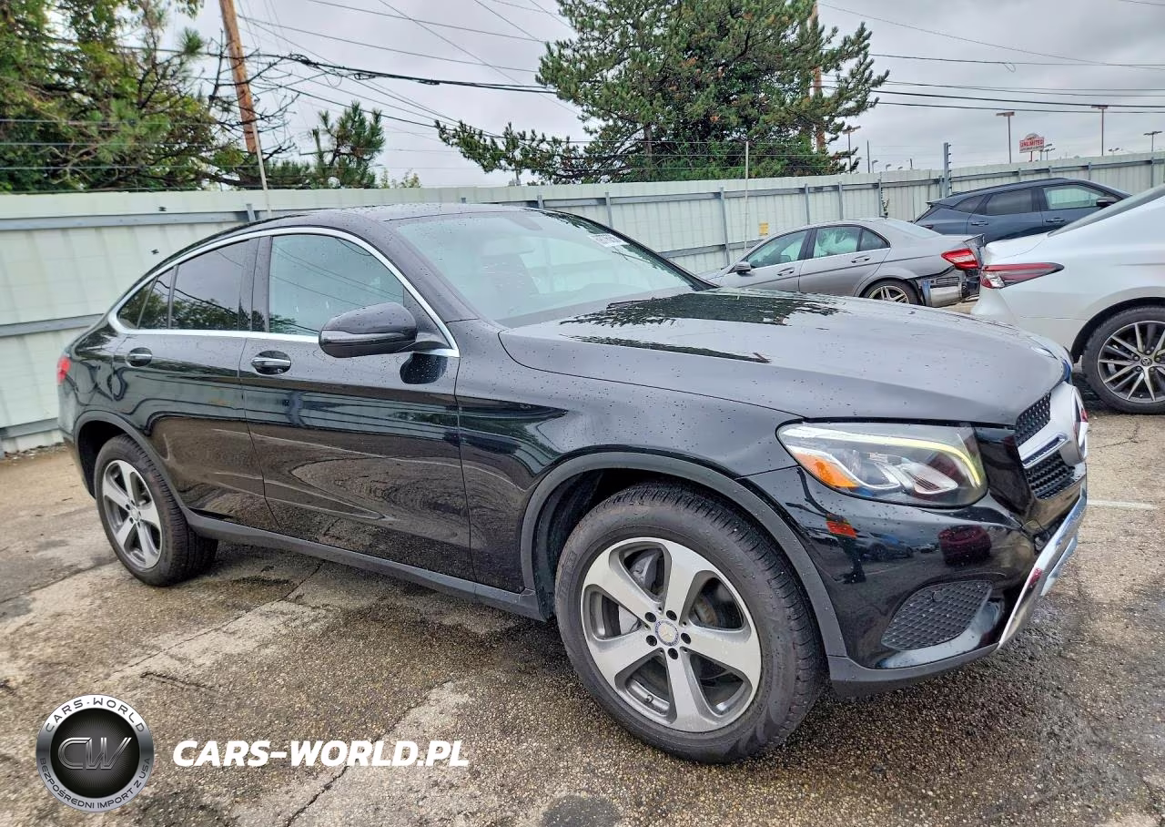2017 Mercedes-Benz Glc Coupe 300 4Matic VIN:WDC0J4KB4HF190939 - 4
