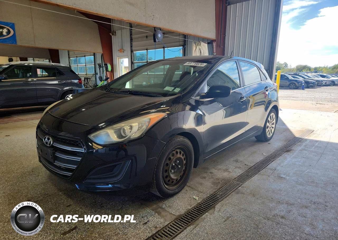 2016 Hyundai Elantra Gt Base – zdjęcie 1 z 12
