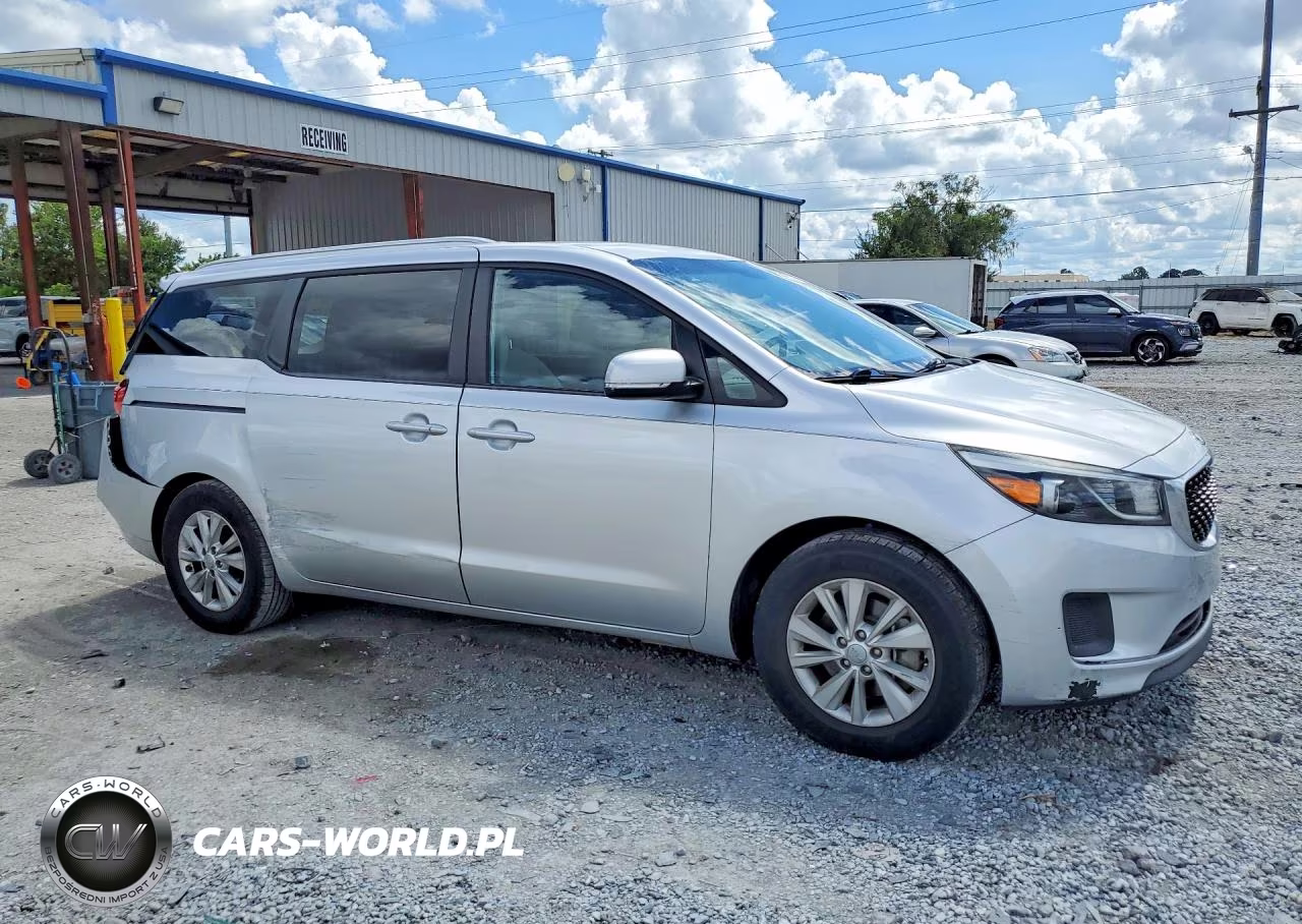 2016 Kia Sedona Lx VIN:KNDMB5C17G6162907 - 4