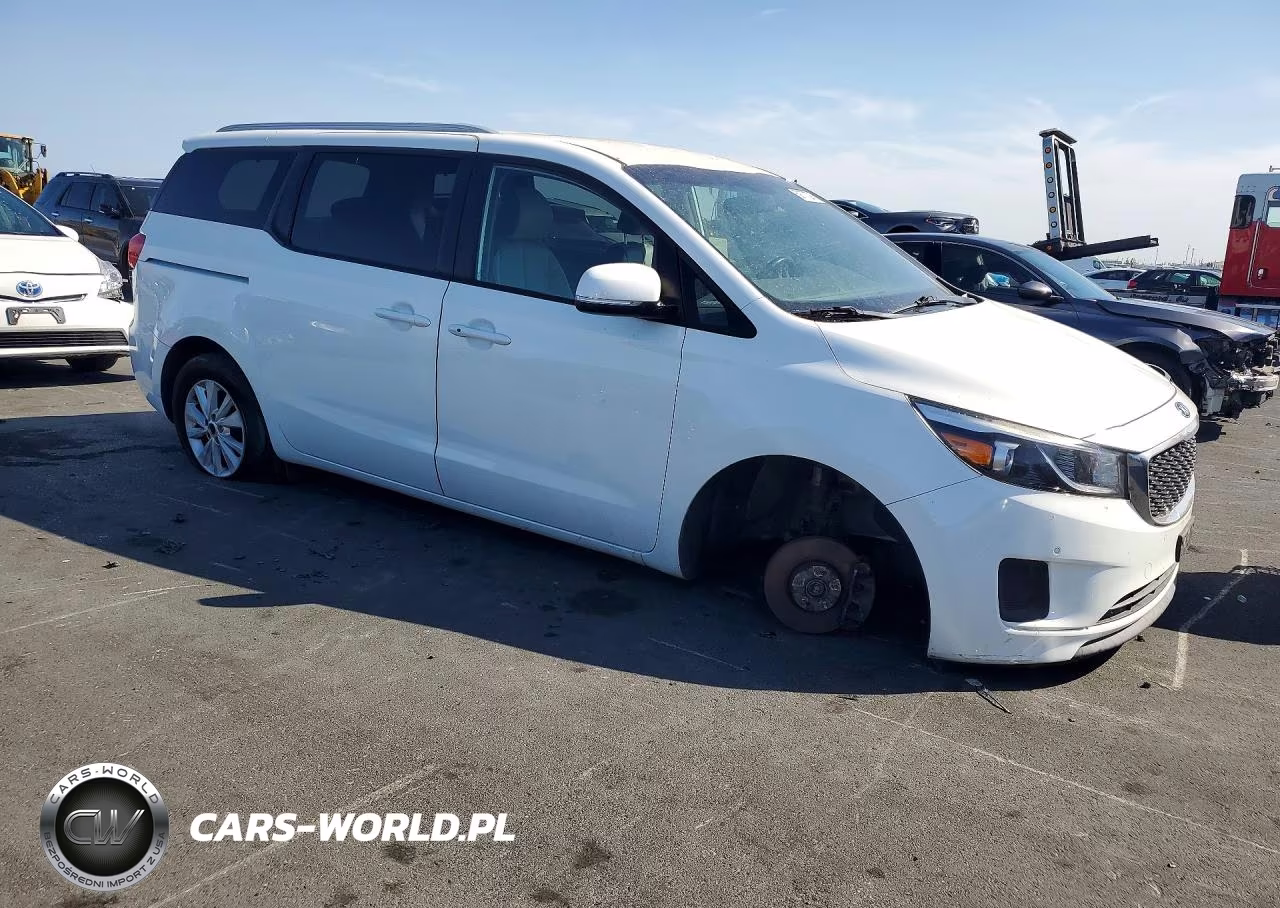 2017 Kia Sedona Lx VIN:KNDMB5C15H6250758 - 4