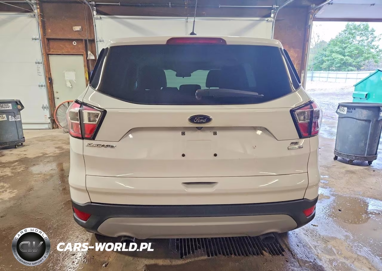 2017 Ford Escape Se VIN:1FMCU9GD2HUB94917 - 6