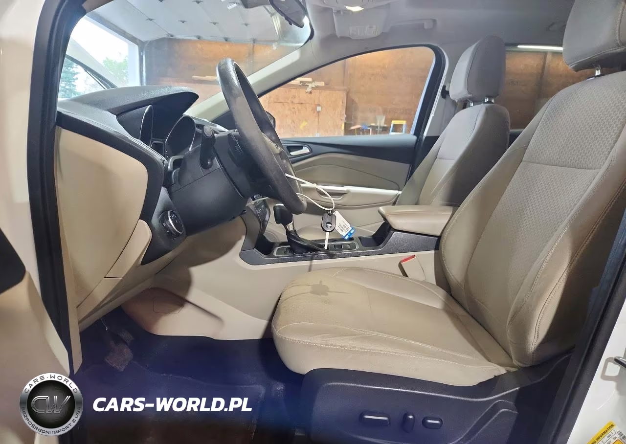 2017 Ford Escape Se VIN:1FMCU9GD2HUB94917 - 7