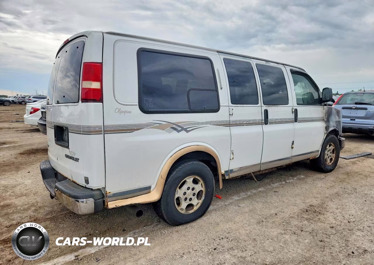 2005 Chevrolet Express G1500 VIN:1GBFG15T851157358 - 3