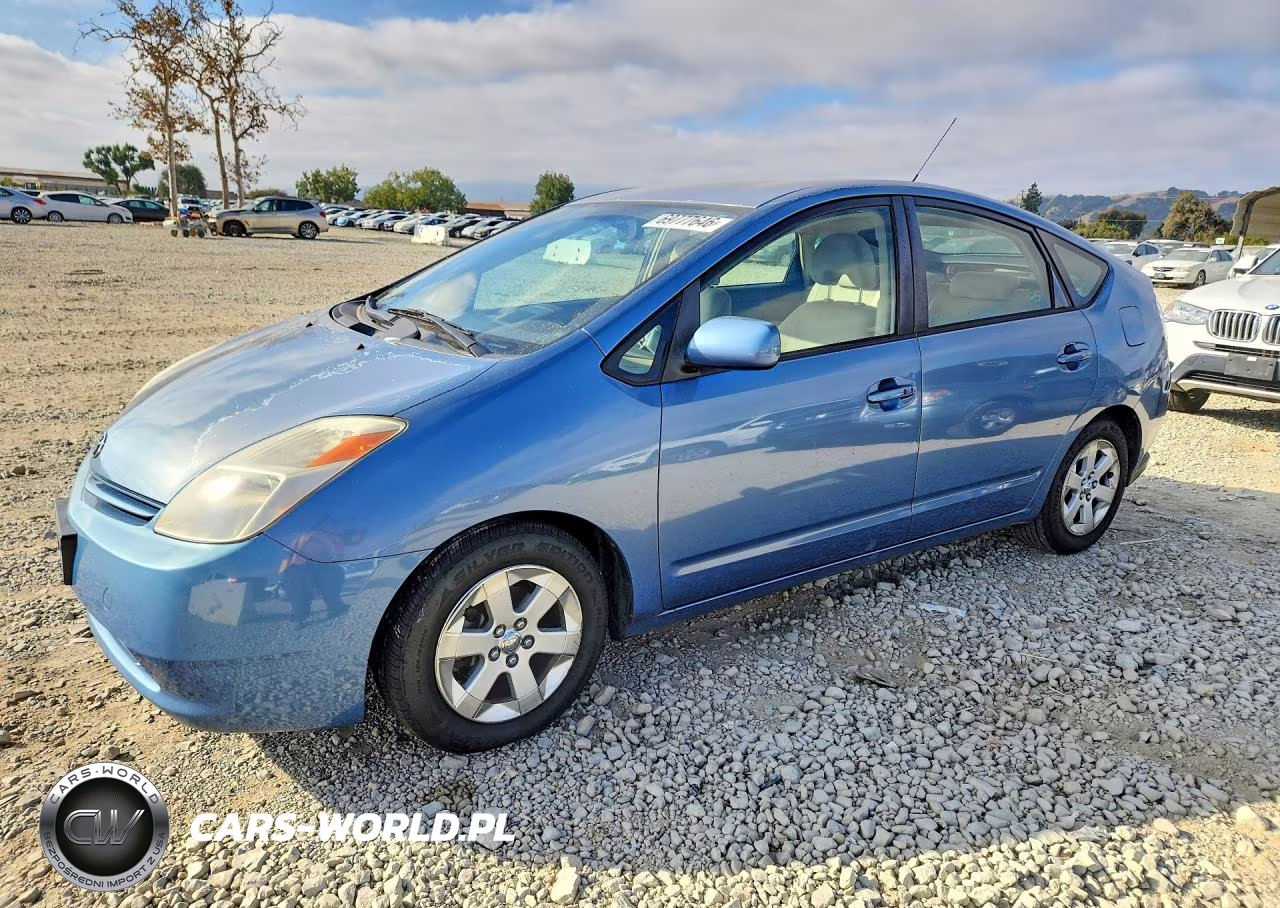 2005 Toyota Prius Base