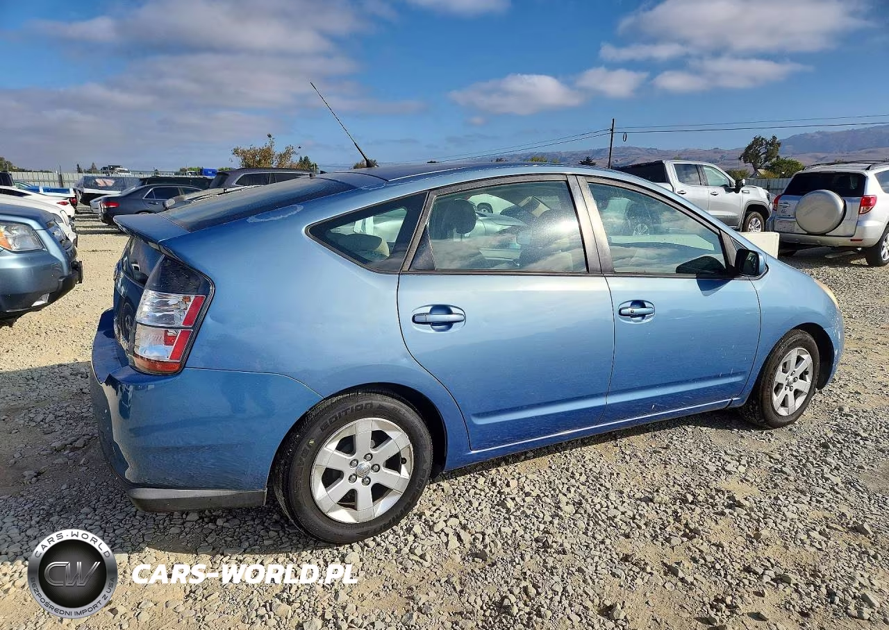 2005 Toyota Prius Base VIN:JTDKB20U153079511 - 3