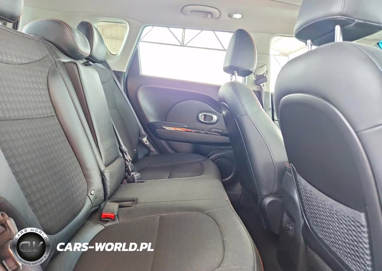 2018 Kia Soul ! VIN:KNDJX3AA0J7517428 - 10
