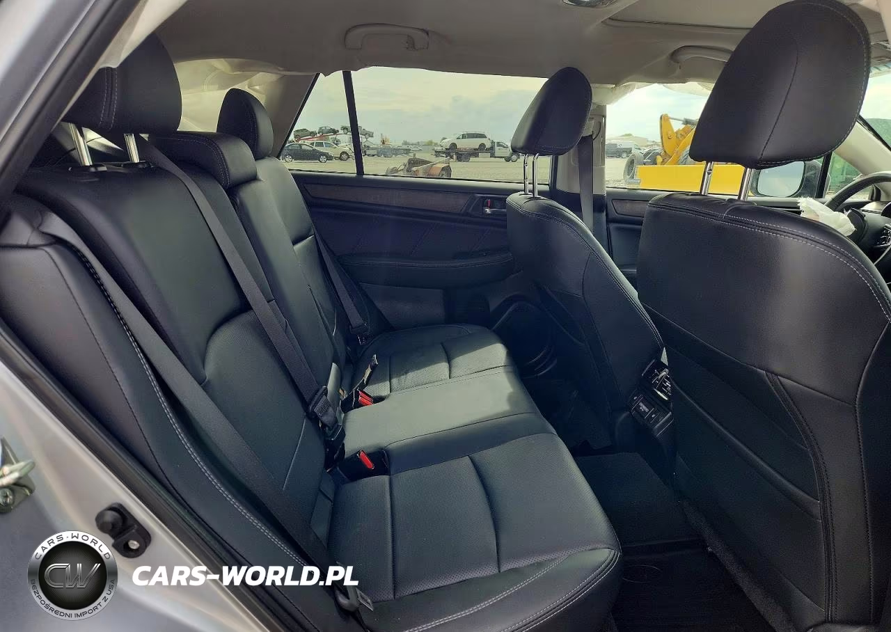 2018 Subaru Outback 3.6R Limited VIN:4S4BSENC5J3391810 - 11