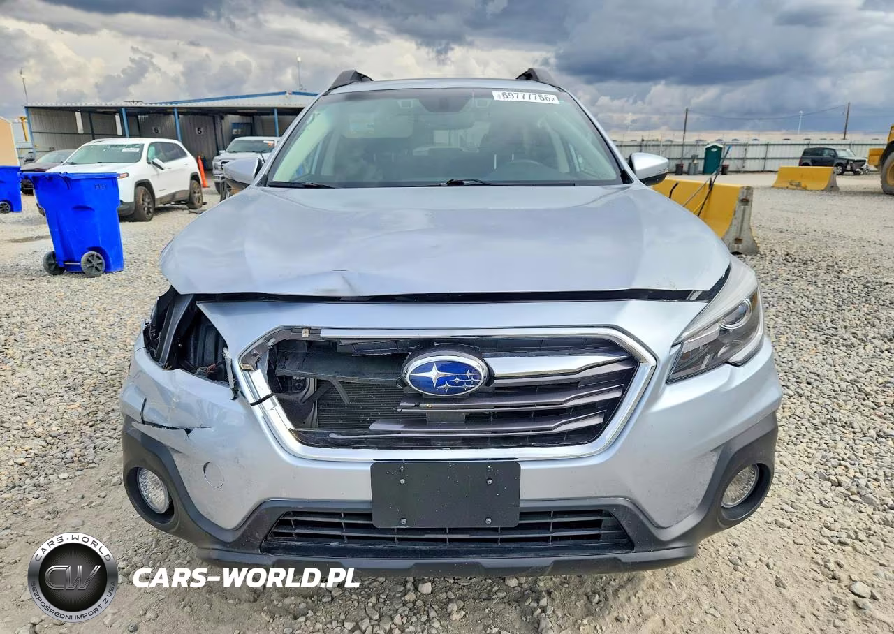 2018 Subaru Outback 3.6R Limited VIN:4S4BSENC5J3391810 - 5