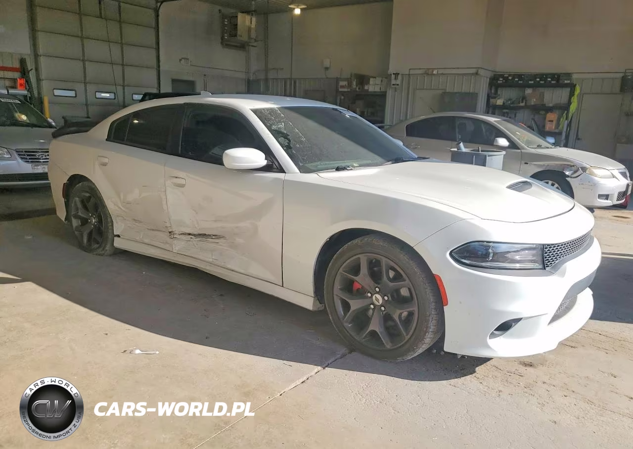 2019 Dodge Charger R VIN:2C3CDXCT0KH575282 - 4
