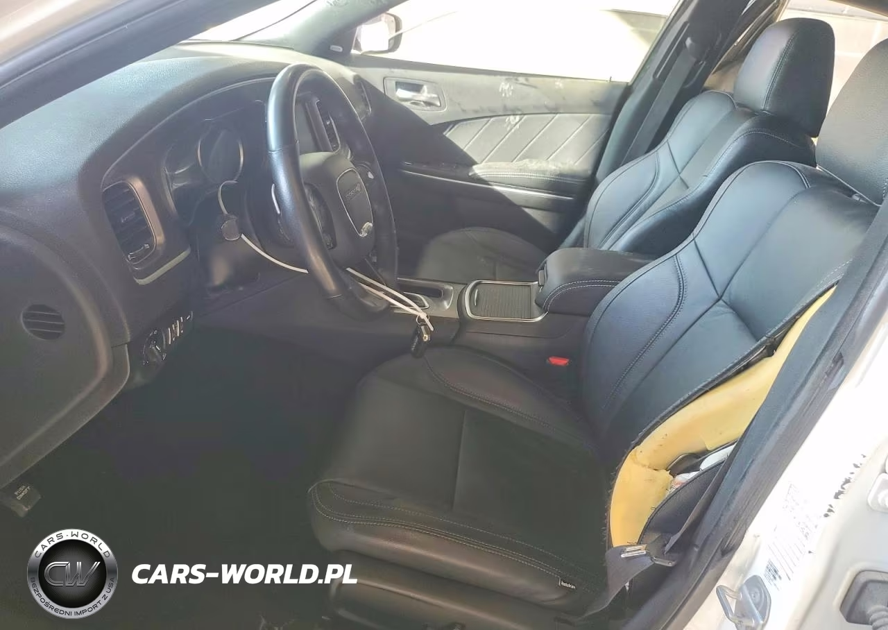 2019 Dodge Charger R VIN:2C3CDXCT0KH575282 - 7