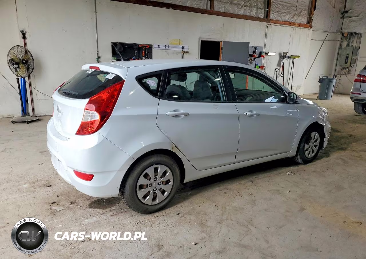 2015 Hyundai Accent Gs VIN:KMHCT5AEXFU208735 - 3