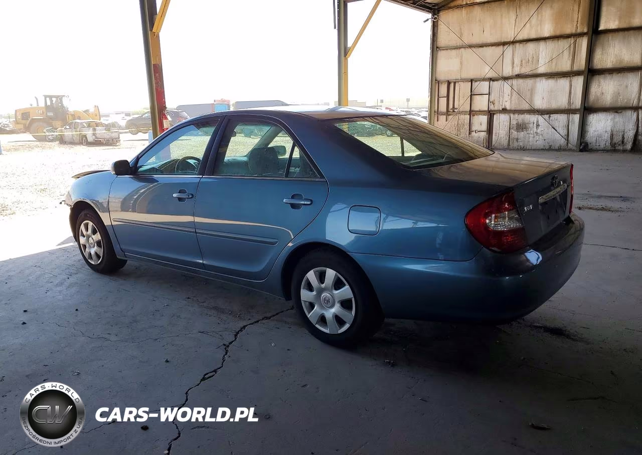 2003 Toyota Camry Le VIN:4T1BE32K73U749591 - 2