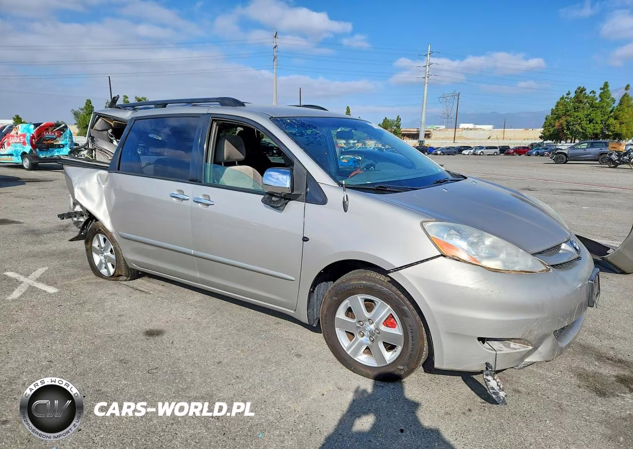 2009 Toyota Sienna Le 8-Passenger VIN:5TDZK23C19S227288 - 4