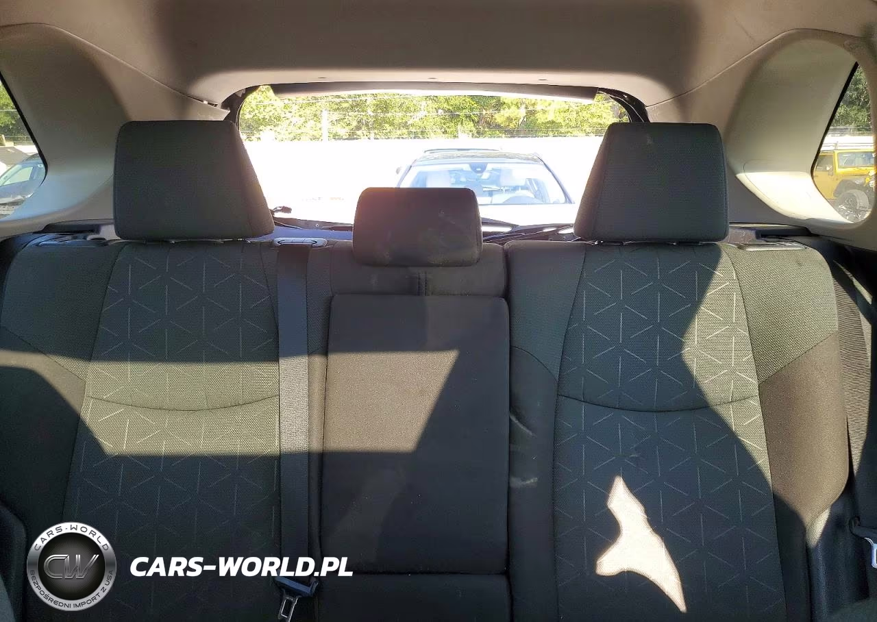 2024 Toyota Rav4 Xle VIN:2T3W1RFV6RC258712 - 10