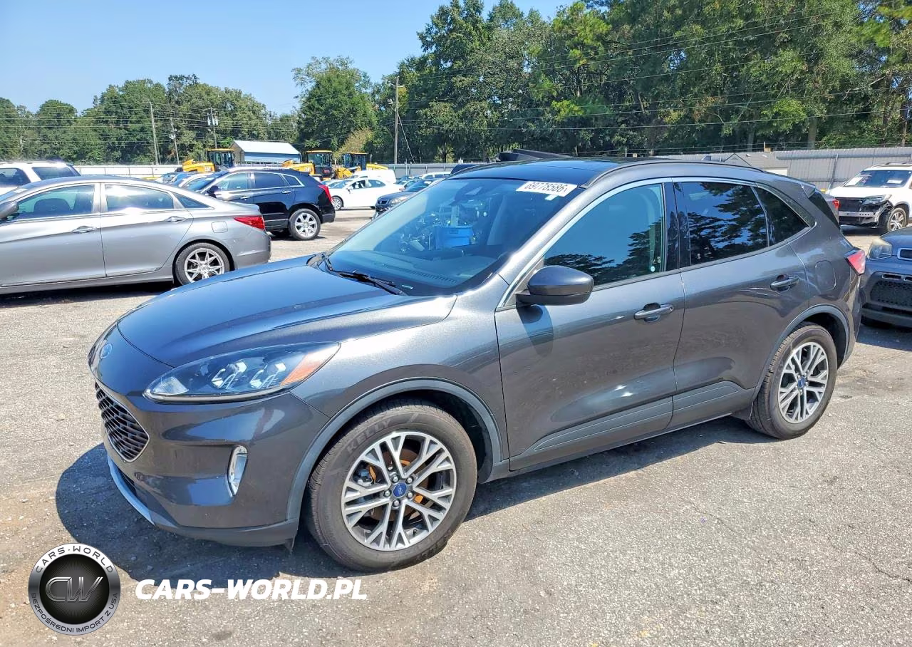 2020 Ford Escape Sel