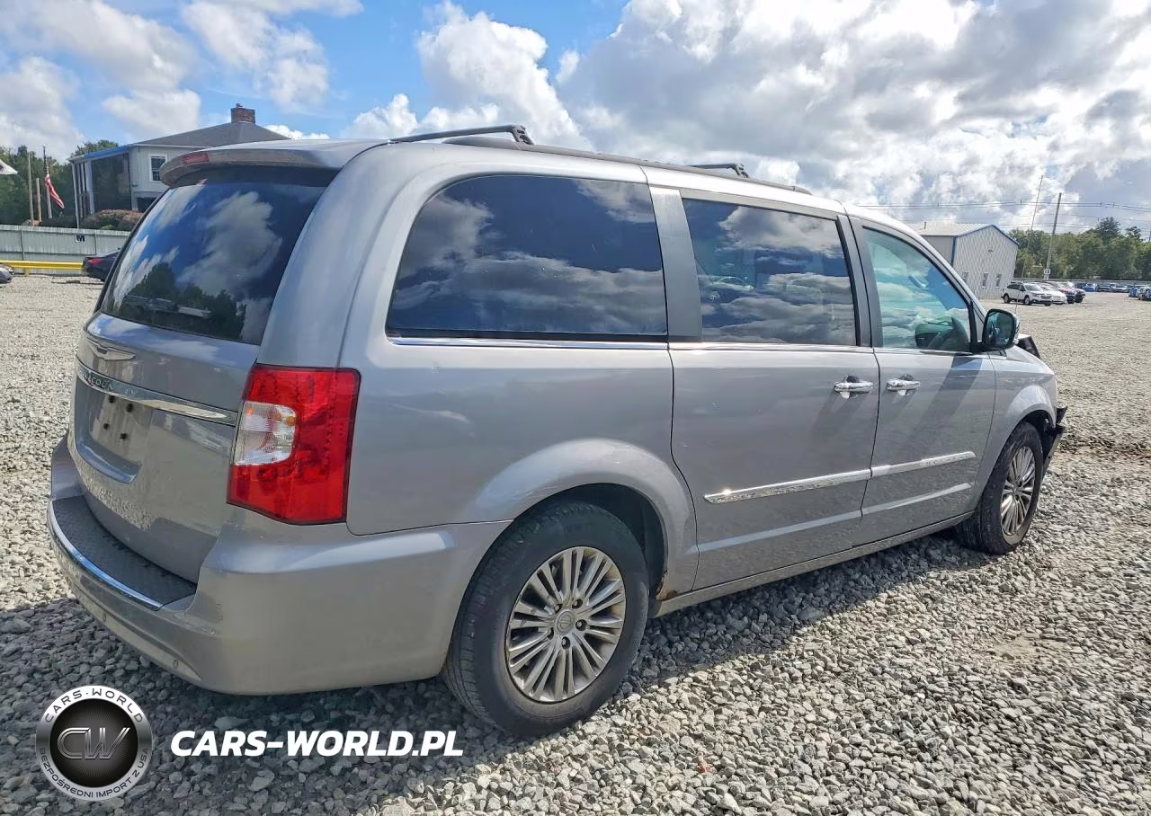 2014 Chrysler Town & Country Touring L VIN:2C4RC1CG6ER200181 - 3