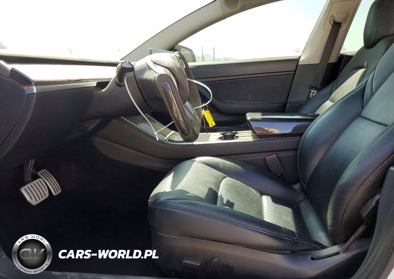 2020 Tesla Model 3 VIN:5YJ3E1EC1LF714233 - 7