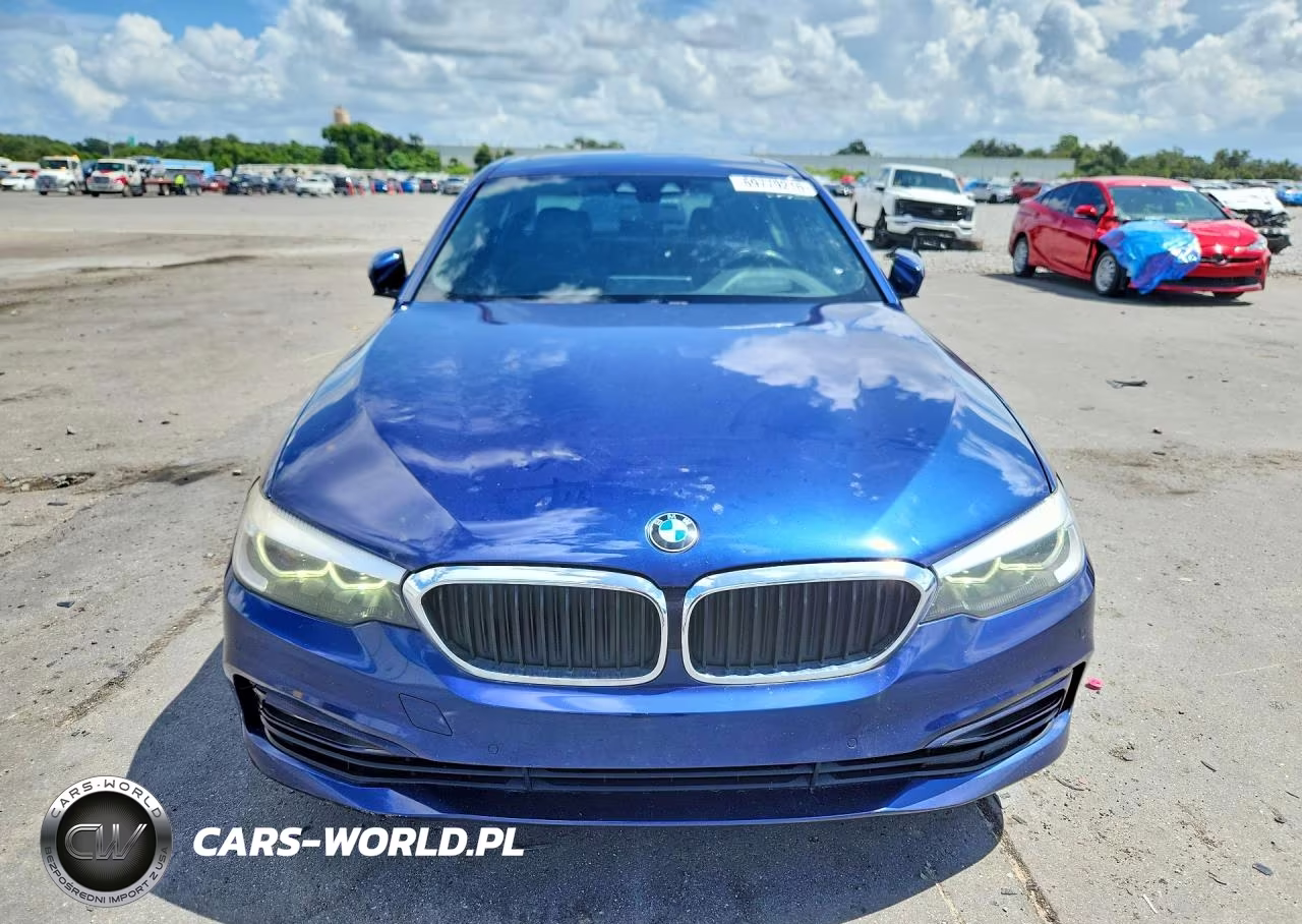 2018 BMW 530 I VIN:WBAJA5C57JWA37213 - 5