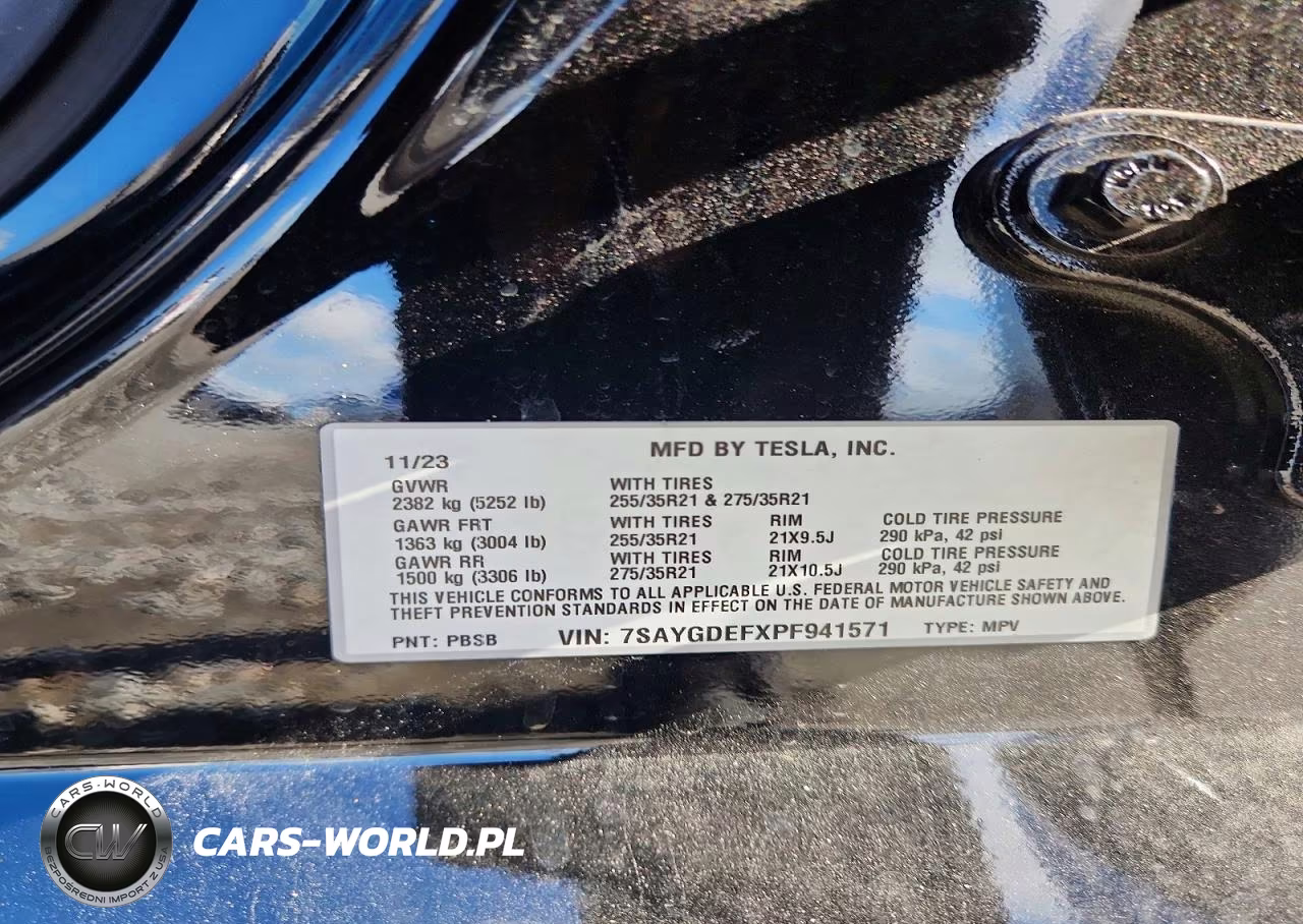 2023 Tesla Model Y VIN:7SAYGDEFXPF941571 - 12