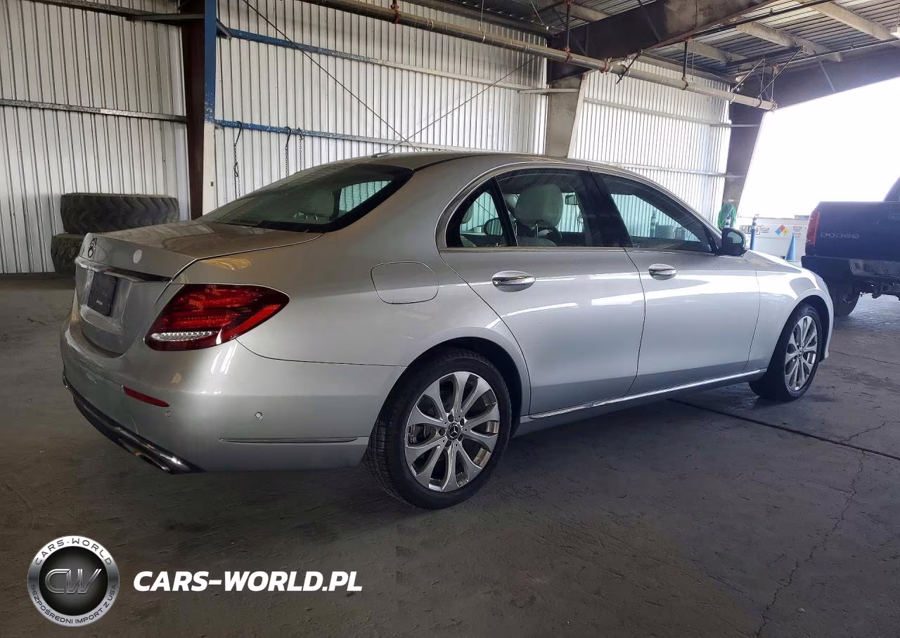2019 Mercedes-Benz E 300 VIN:WDDZF4JB6KA548665 - 3