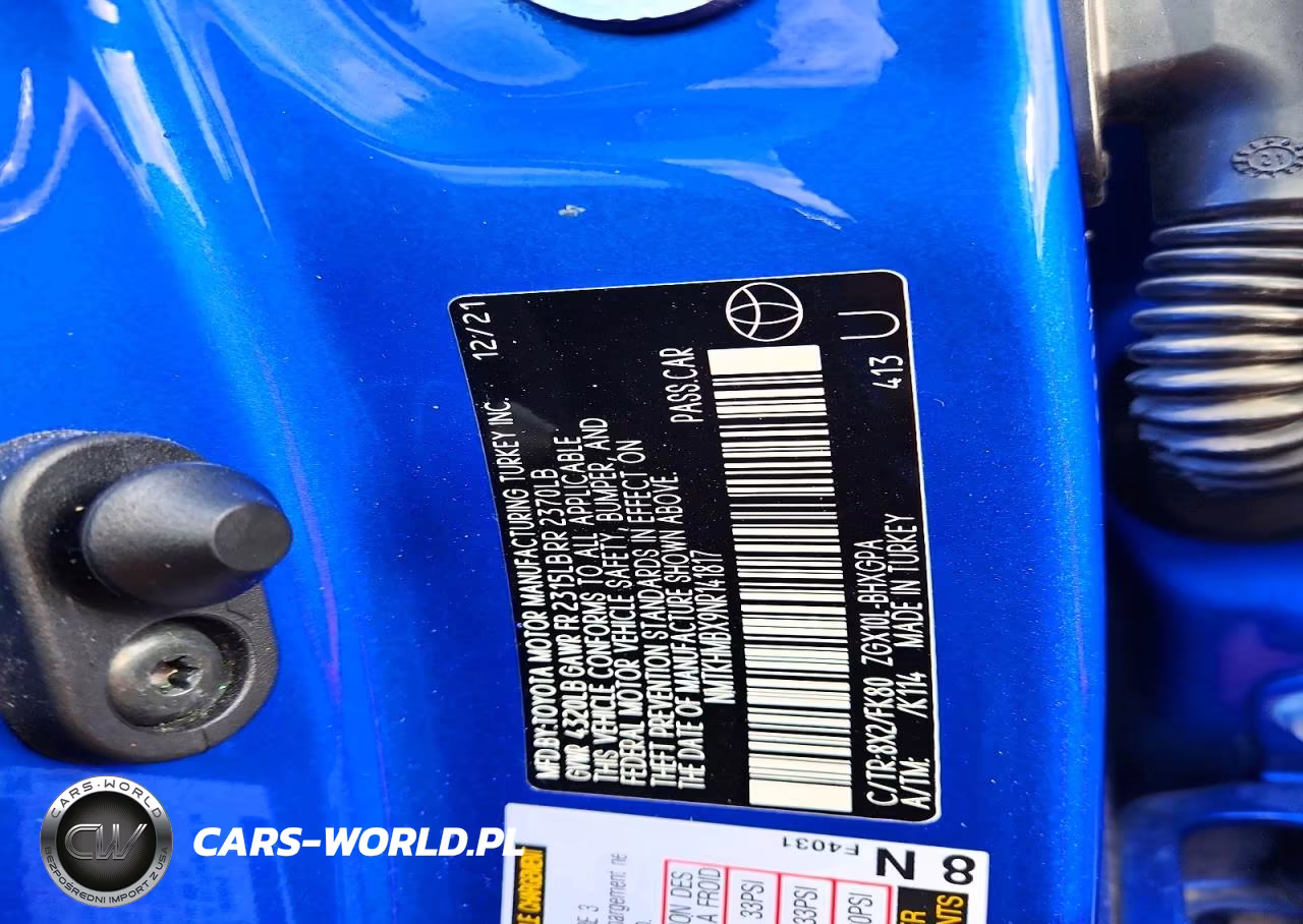 2022 Toyota C-Hr Xle VIN:NMTKHMBX9NR141817 - 12