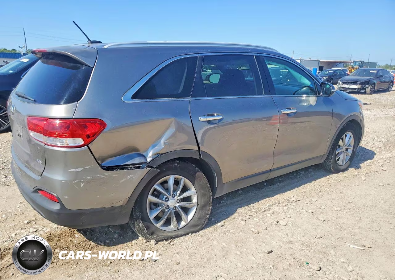 2016 Kia Sorento Lx V6 VIN:5XYPG4A53GG110508 - 3