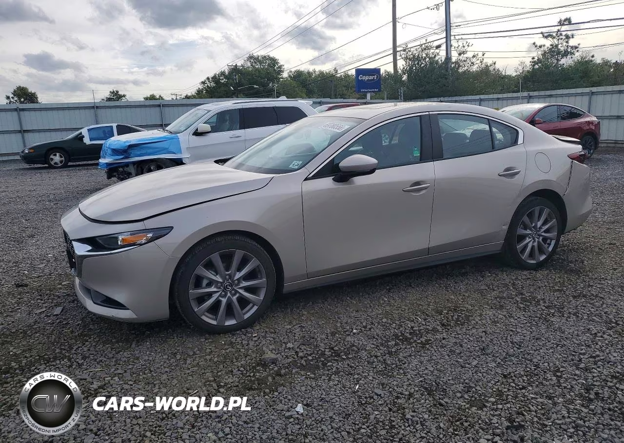 2023 Mazda 3 Preferred