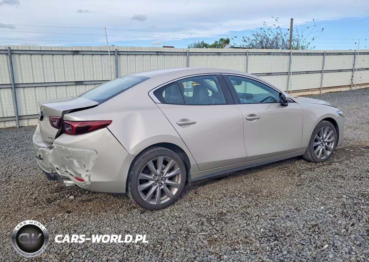 2023 Mazda 3 Preferred VIN:3MZBPACM4PM379520 - 3