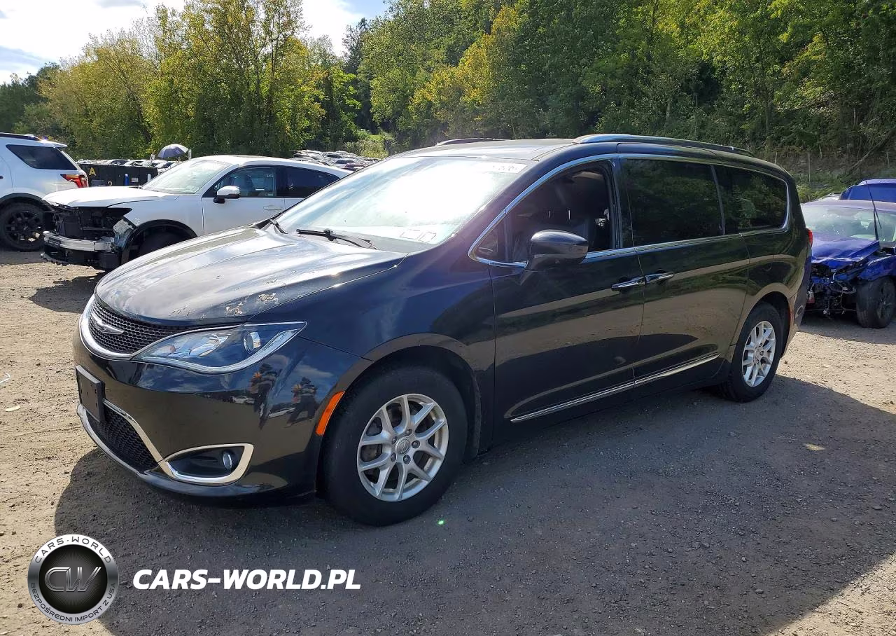 2020 Chrysler Pacifica Touring L VIN:2C4RC1BG1LR106465 - 1