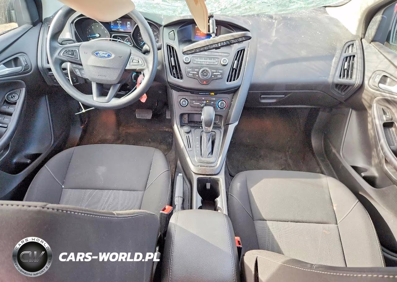 2018 Ford Focus Se VIN:1FADP3F29JL290865 - 8