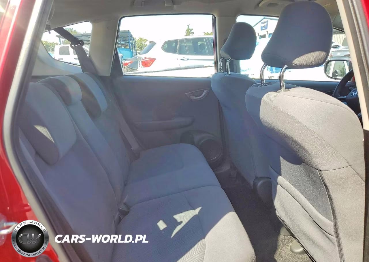 2012 Honda Fit VIN:JHMGE8H36CC023393 - 10