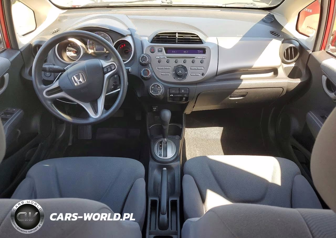 2012 Honda Fit VIN:JHMGE8H36CC023393 - 8