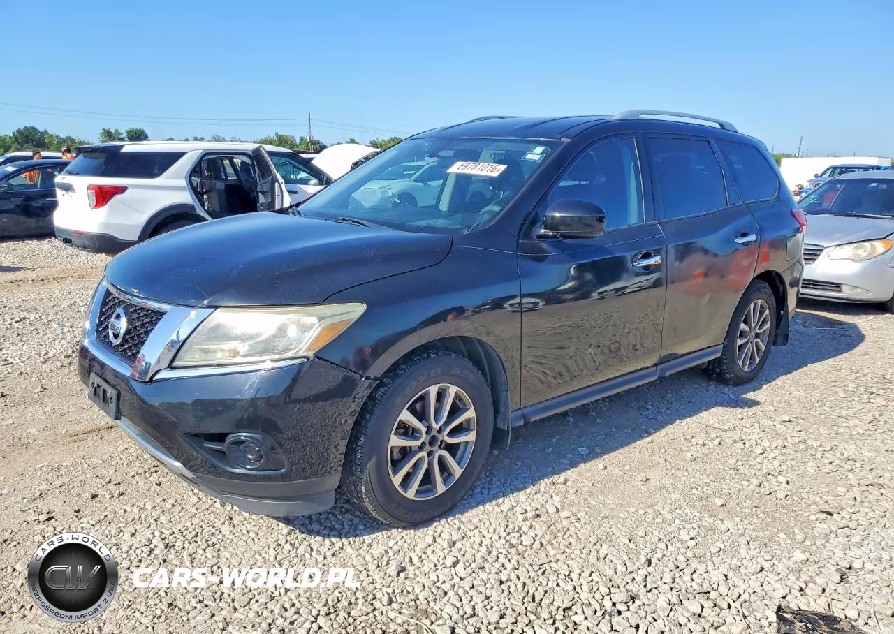 2015 Nissan Pathfinder S