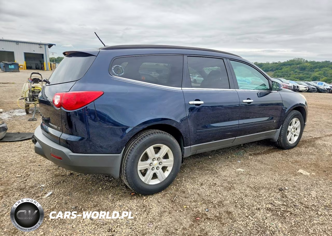 2010 Chevrolet Traverse Lt VIN:1GNLRFED5AS151849 - 3