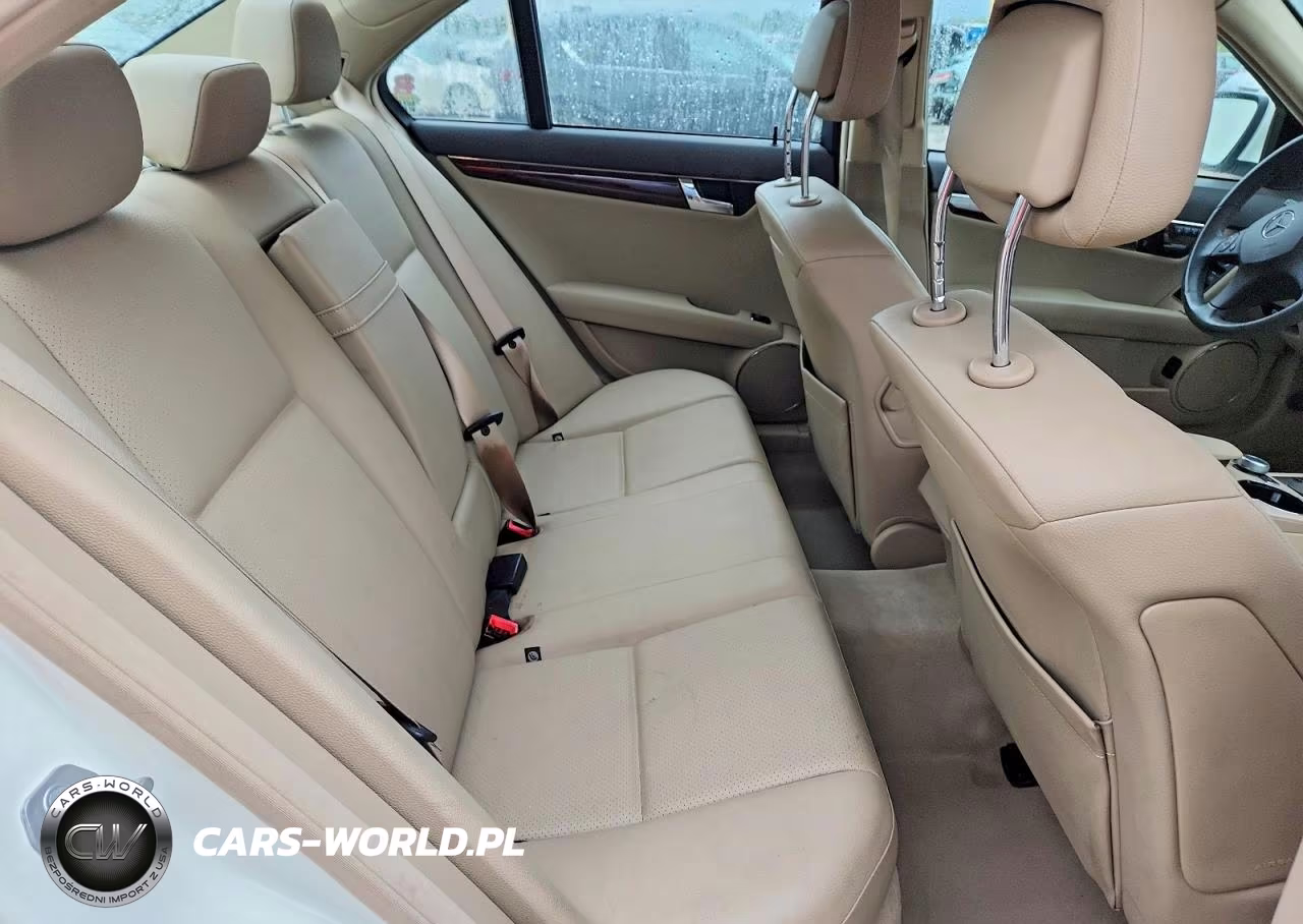 2009 Mercedes-Benz C 300 VIN:WDDGF54X49R054353 - 10