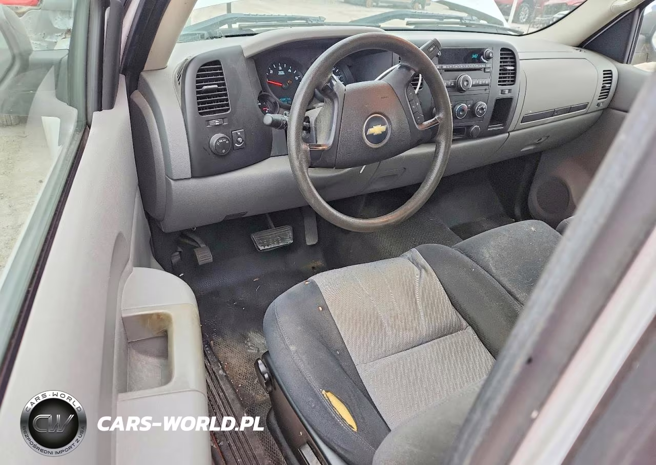 2008 Chevrolet Silverado C1500 VIN:1GCEC14X28Z116625 - 8