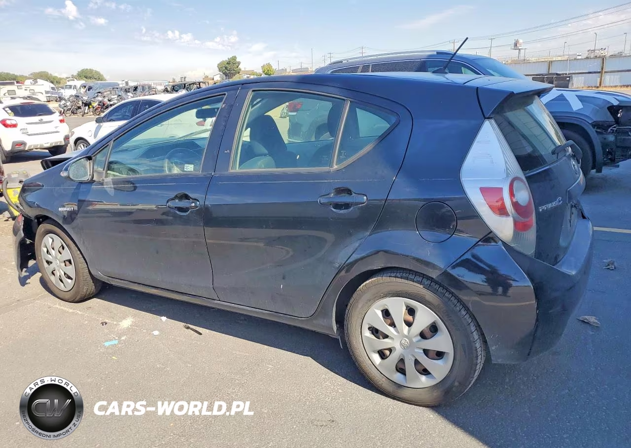 2013 Toyota Prius VIN:JTDKDTB39D1047145 - 2