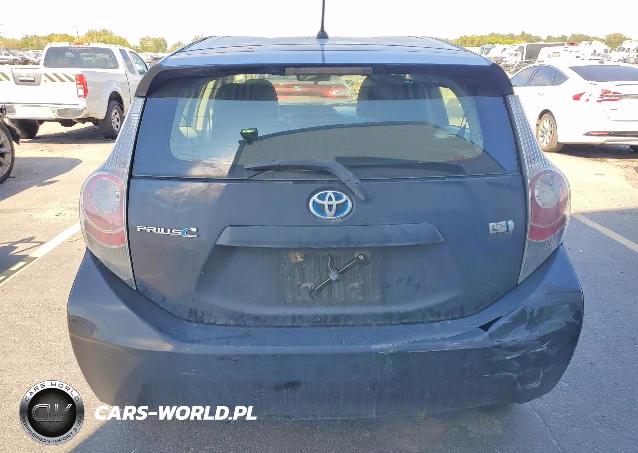 2013 Toyota Prius VIN:JTDKDTB39D1047145 - 6