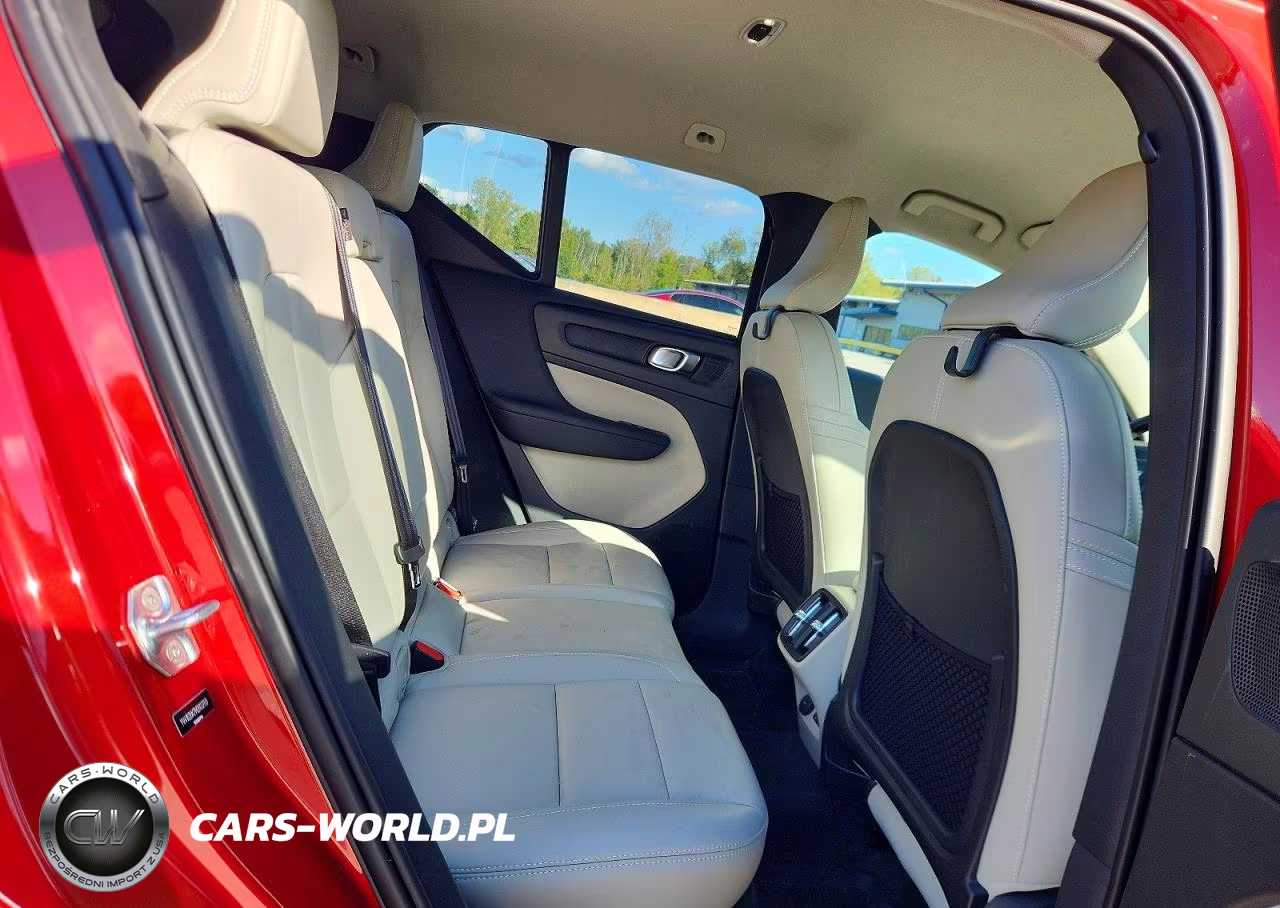 2021 Volvo Xc40 T5 Momentum VIN:YV4162UK7M2603769 - 11