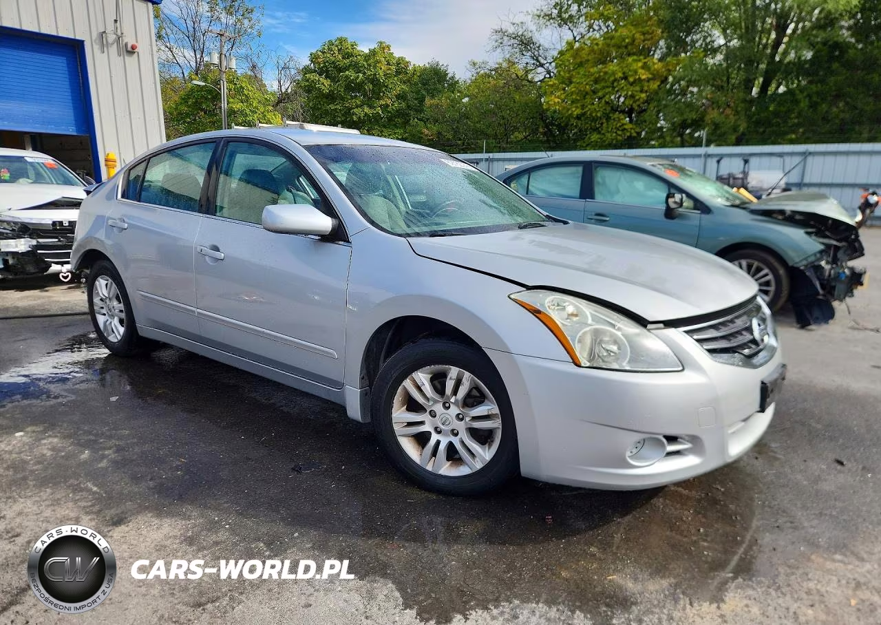 2012 Nissan Altima 2.5 VIN:1N4AL2AP2CN420035 - 4