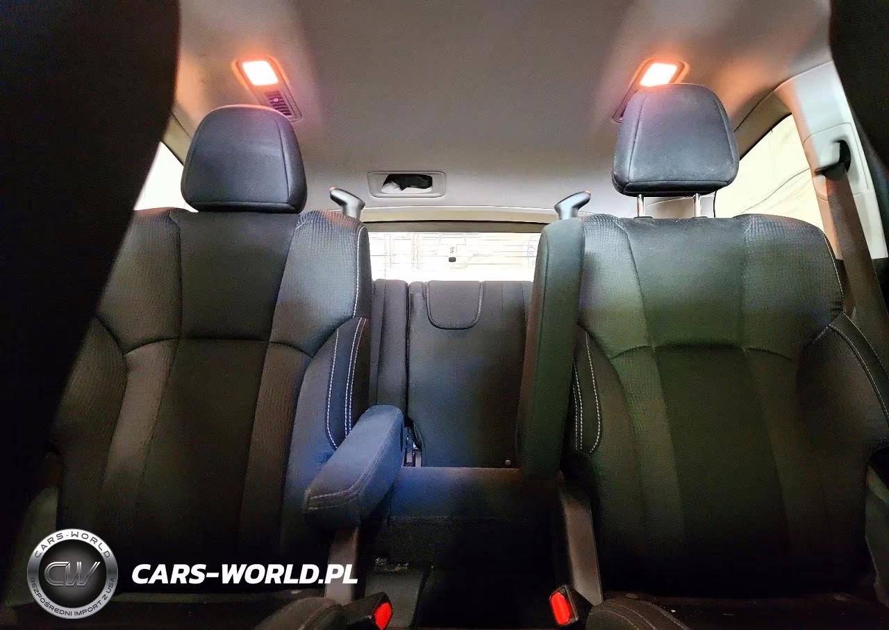 2021 Subaru Ascent Premium VIN:4S4WMAFD6M3422272 - 10