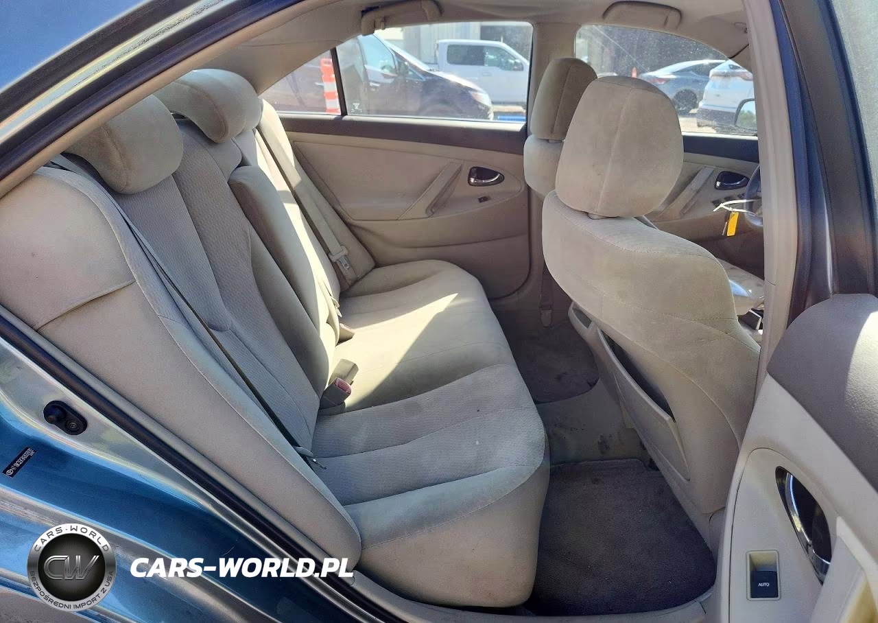 2010 Toyota Camry Le V6 VIN:4T1BK3EK3AU607692 - 10