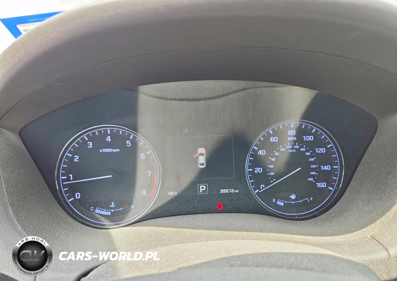 2015 Hyundai Genesis 3.8L VIN:KMHGN4JE2FU090038 - 9