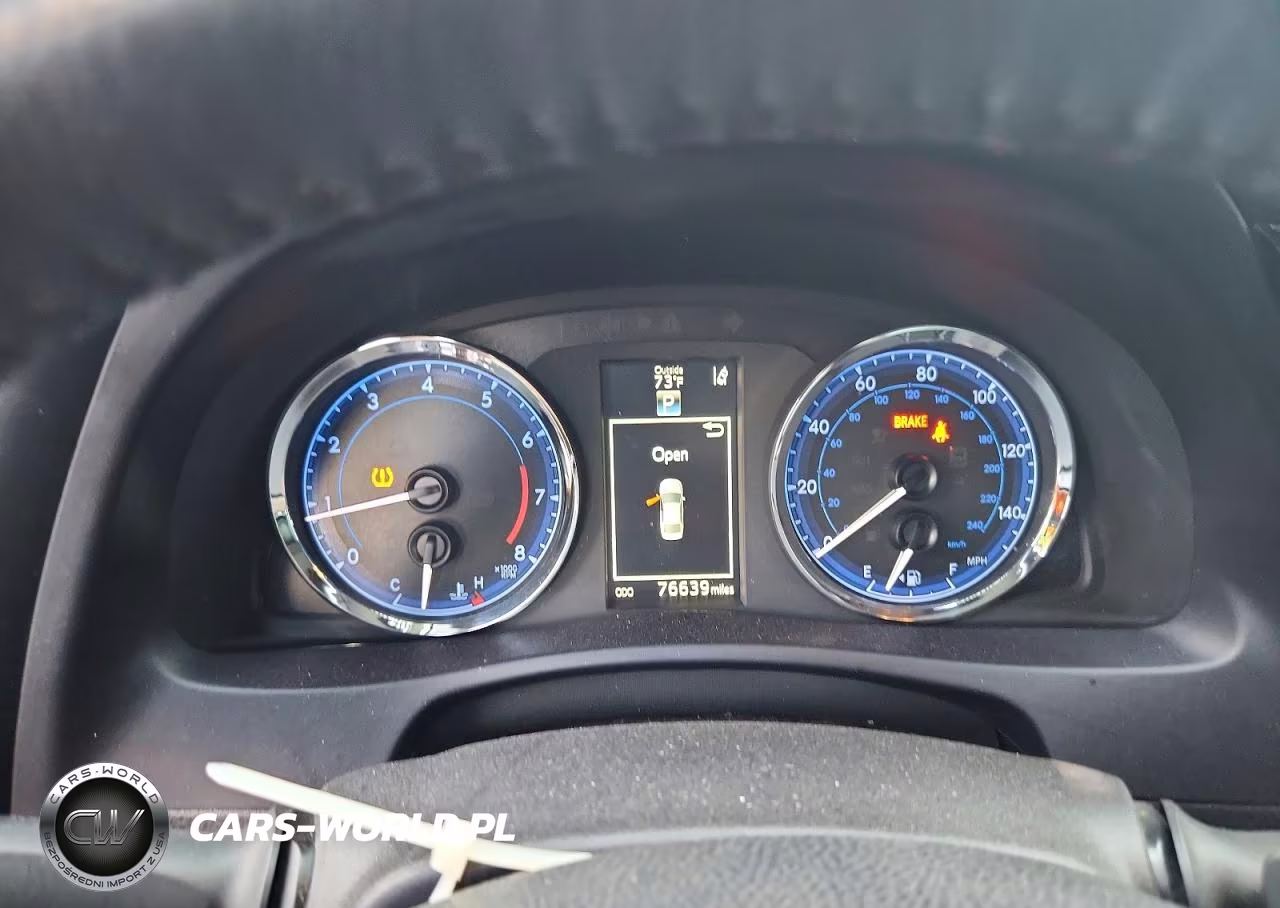 2018 Toyota Corolla Se VIN:5YFBURHE5JP794583 - 9