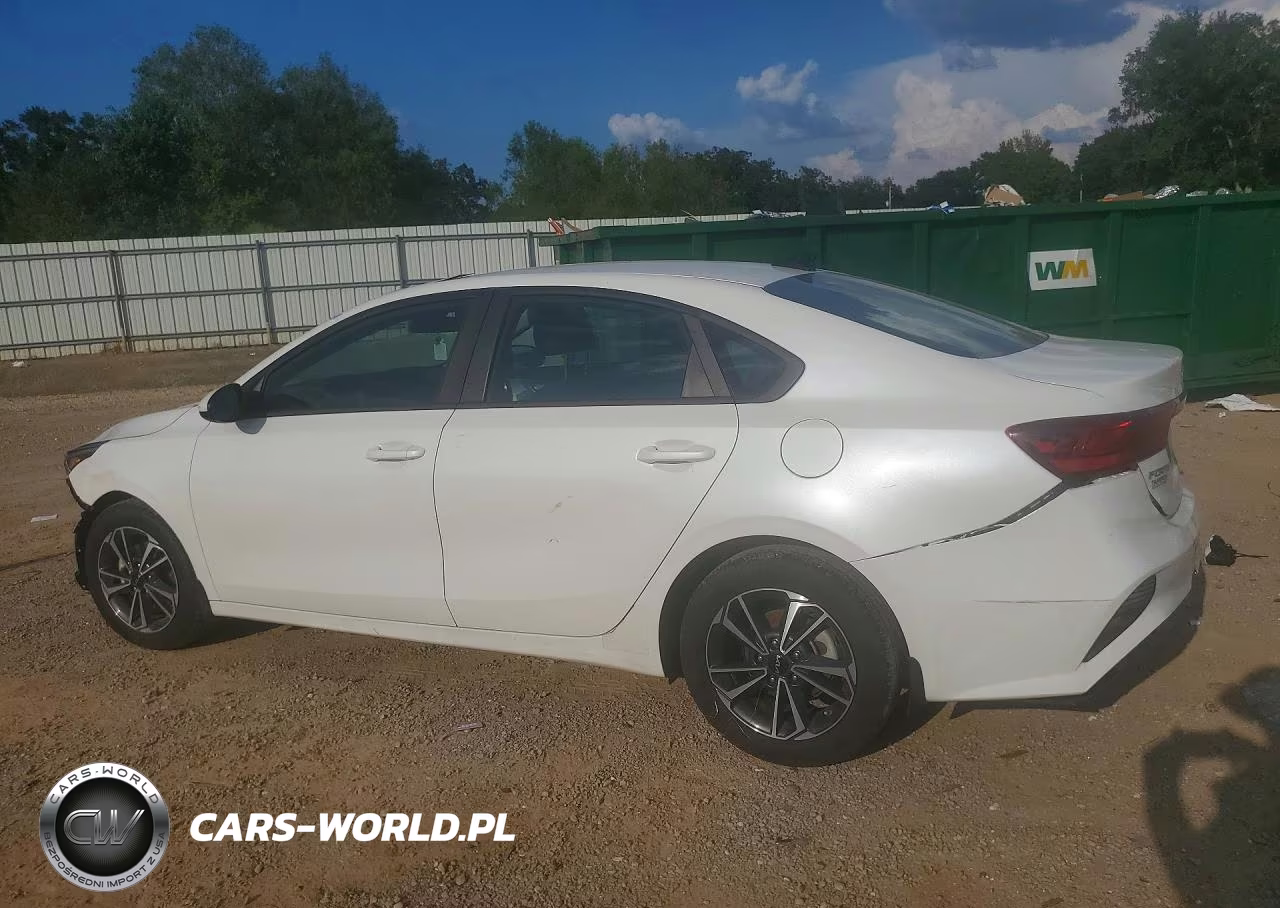 2023 Kia Forte Lxs VIN:3KPF24AD7PE690604 - 2