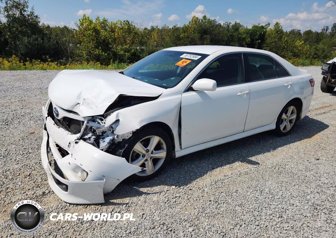2011 Toyota Camry Se – zdjęcie 1 z 13