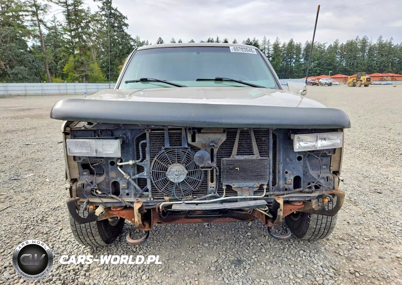 1999 Chevrolet Gmt-400 K2500 VIN:1GCGK23J9XF053814 - 5